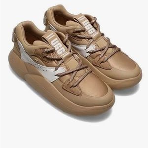 Size 8 UGG tennis shoes